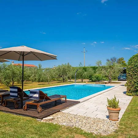 In - Istrien 52053 Villa *