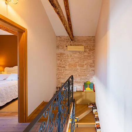 Villa In - Istrien 52053 Tinjan